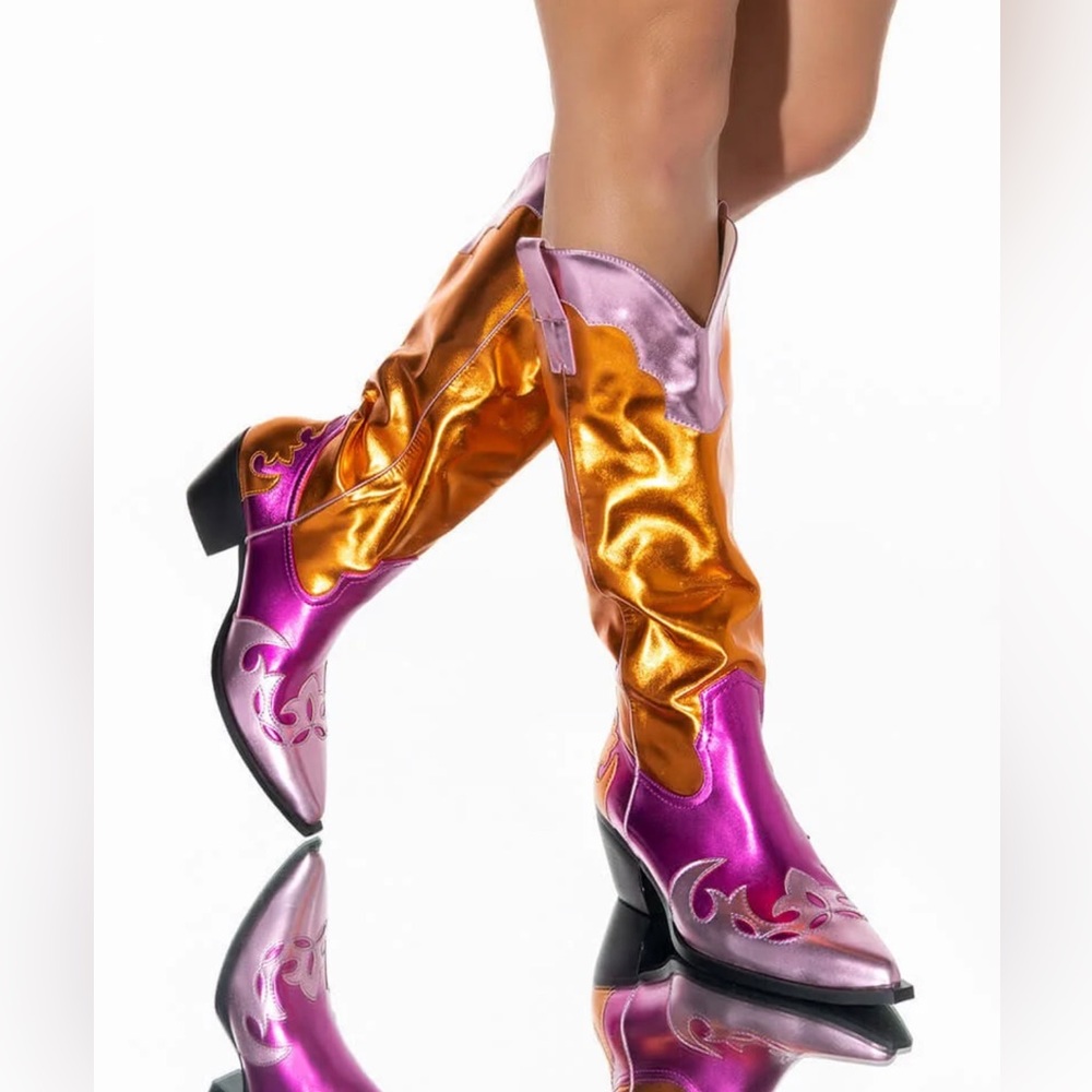 BRAND NEW-NEVER WORN AZALEA WANG- METALLIC COWBOY BOOTS